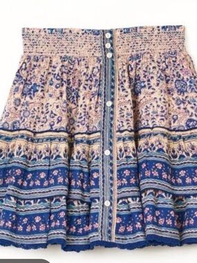 M.A.B.E. Skirt size M